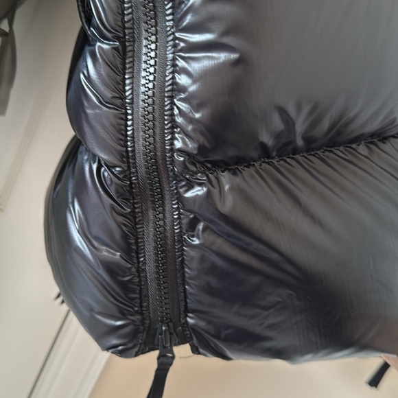 Canada goose cypress puffer - Picture 10 of 11